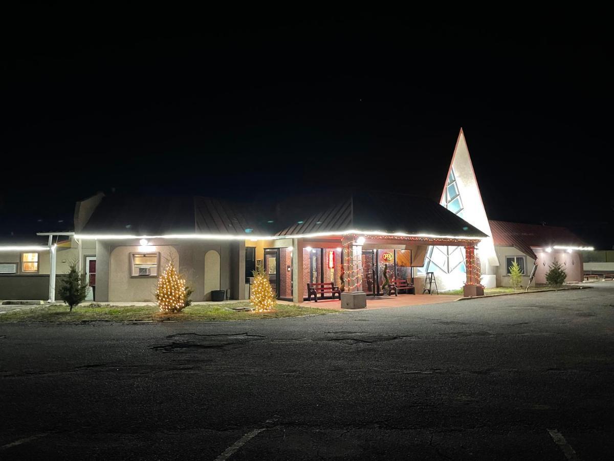 American Best Inn By Oyo I-35 Perry Near Lake Mcmurtry Экстерьер фото